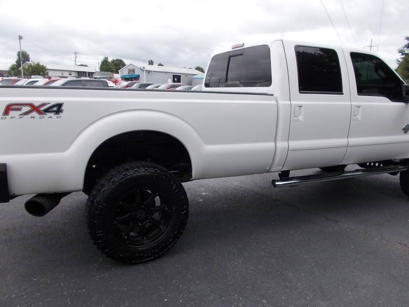 Used 2014 Ford F350 Lariat w/ Lariat Ultimate Package AWD/4WD image 13