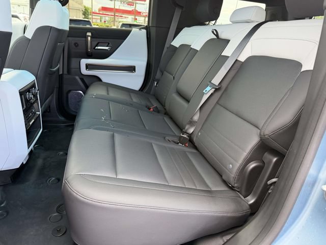 Used 2024 GMC Hummer EV 3X w/ Omega Edition AWD/4WD image 8