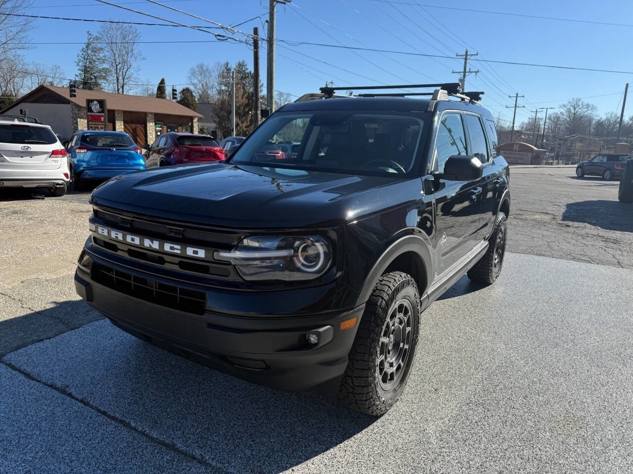 Used 2021 Ford Bronco Sport Outer Banks image 2