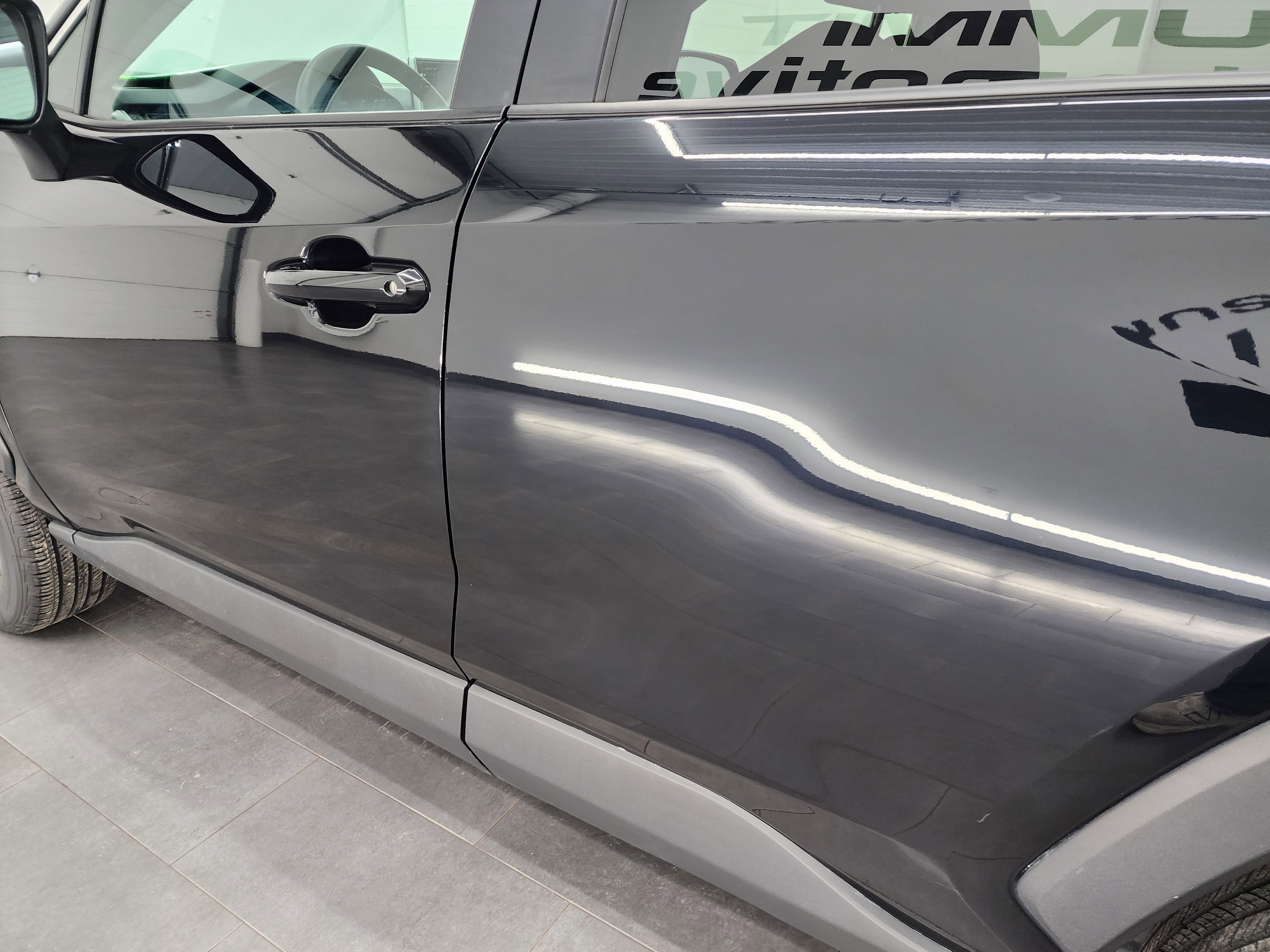 Used 2024 Toyota RAV4 XLE image 30