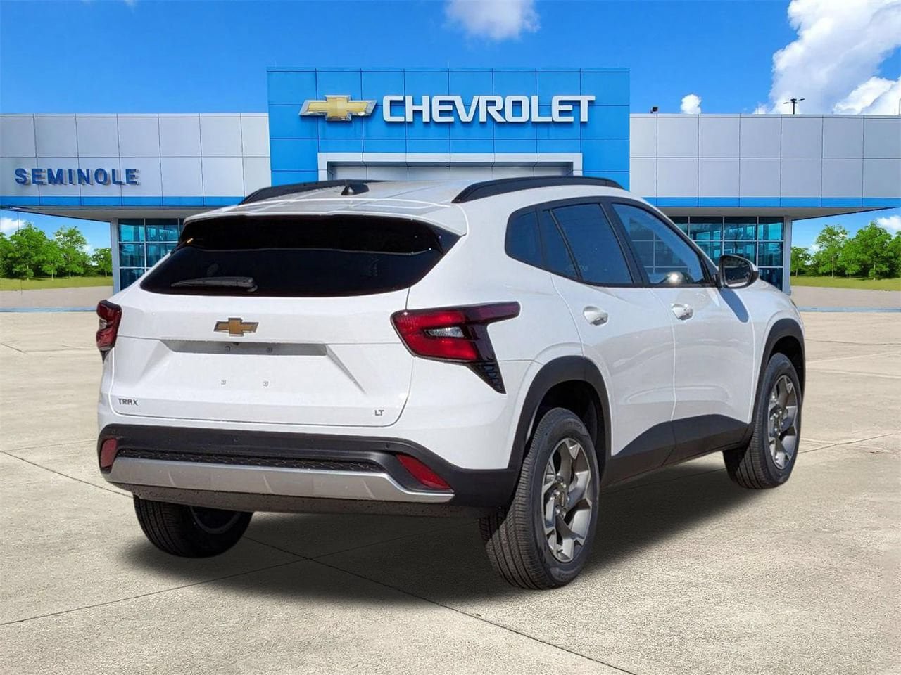 New 2026 Chevrolet Trax LT w/ Driver Confidence Package FWD image 4