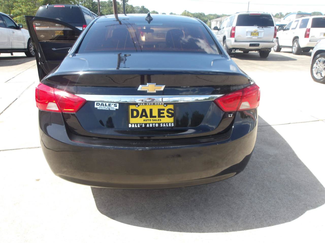 Used 2019 Chevrolet Impala LT FWD image 12