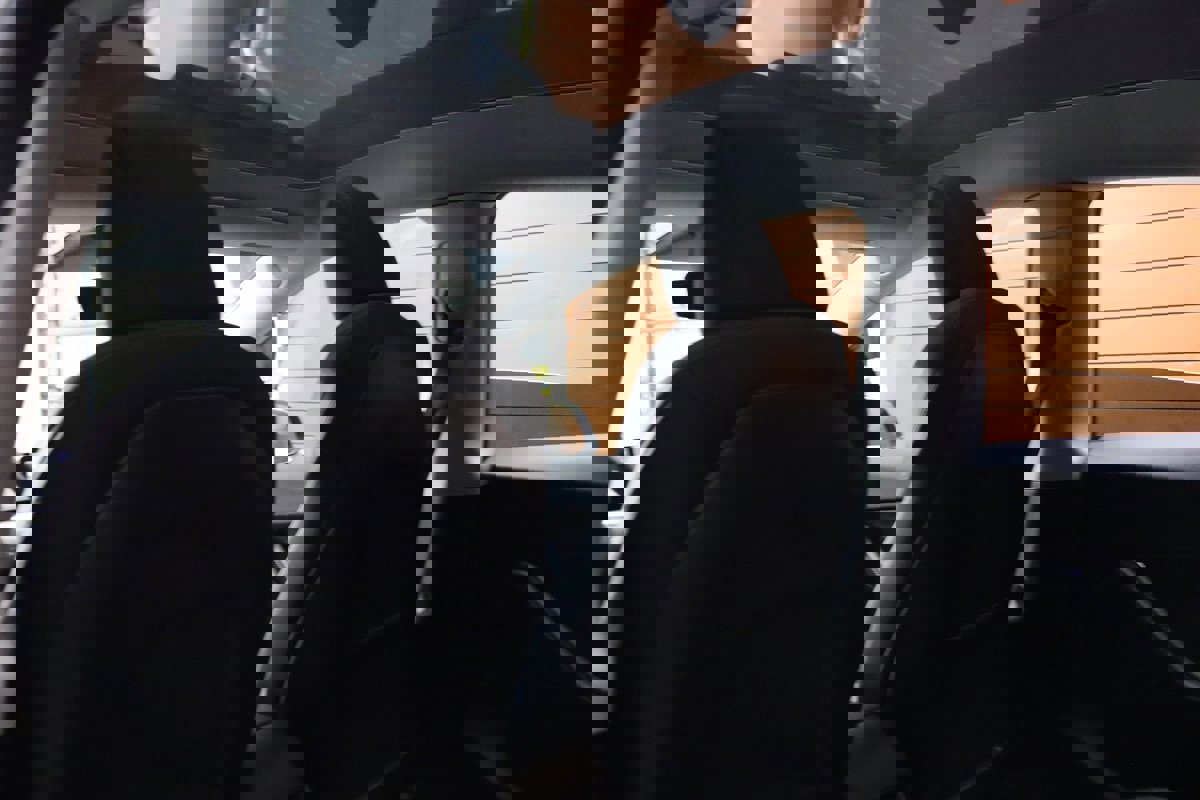 Used 2022 Tesla Model Y Long Range image 31