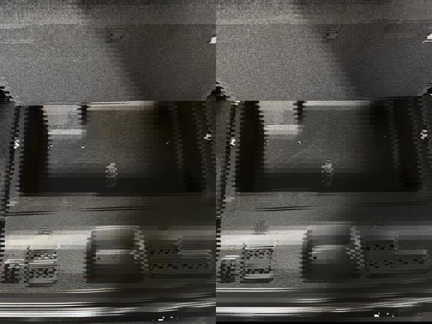 Used 2021 Jeep Wrangler Sport image 9