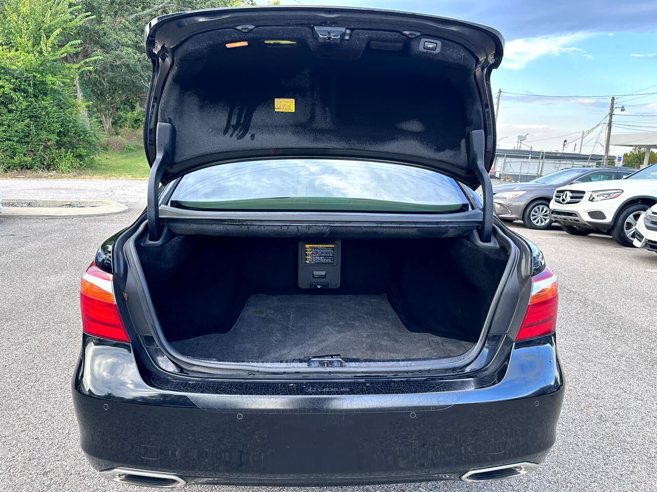 Used 2010 Lexus LS 460 L image 50