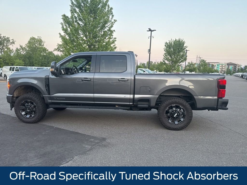 Used 2023 Ford F250 Lariat w/ Lariat Ultimate Package AWD/4WD image 16