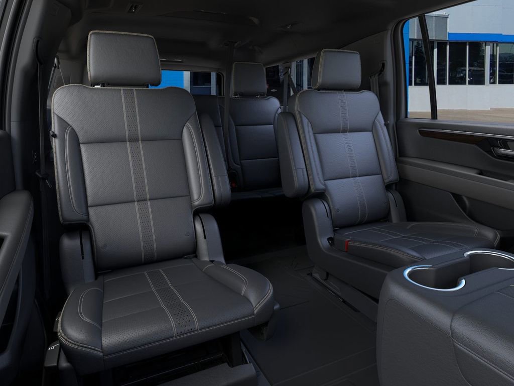New 2025 Chevrolet Suburban High Country AWD/4WD image 17