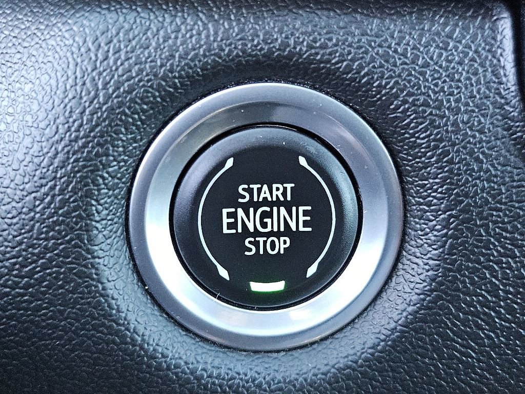 Used 2023 Chevrolet Colorado LT w/ LT Convenience Package image 32