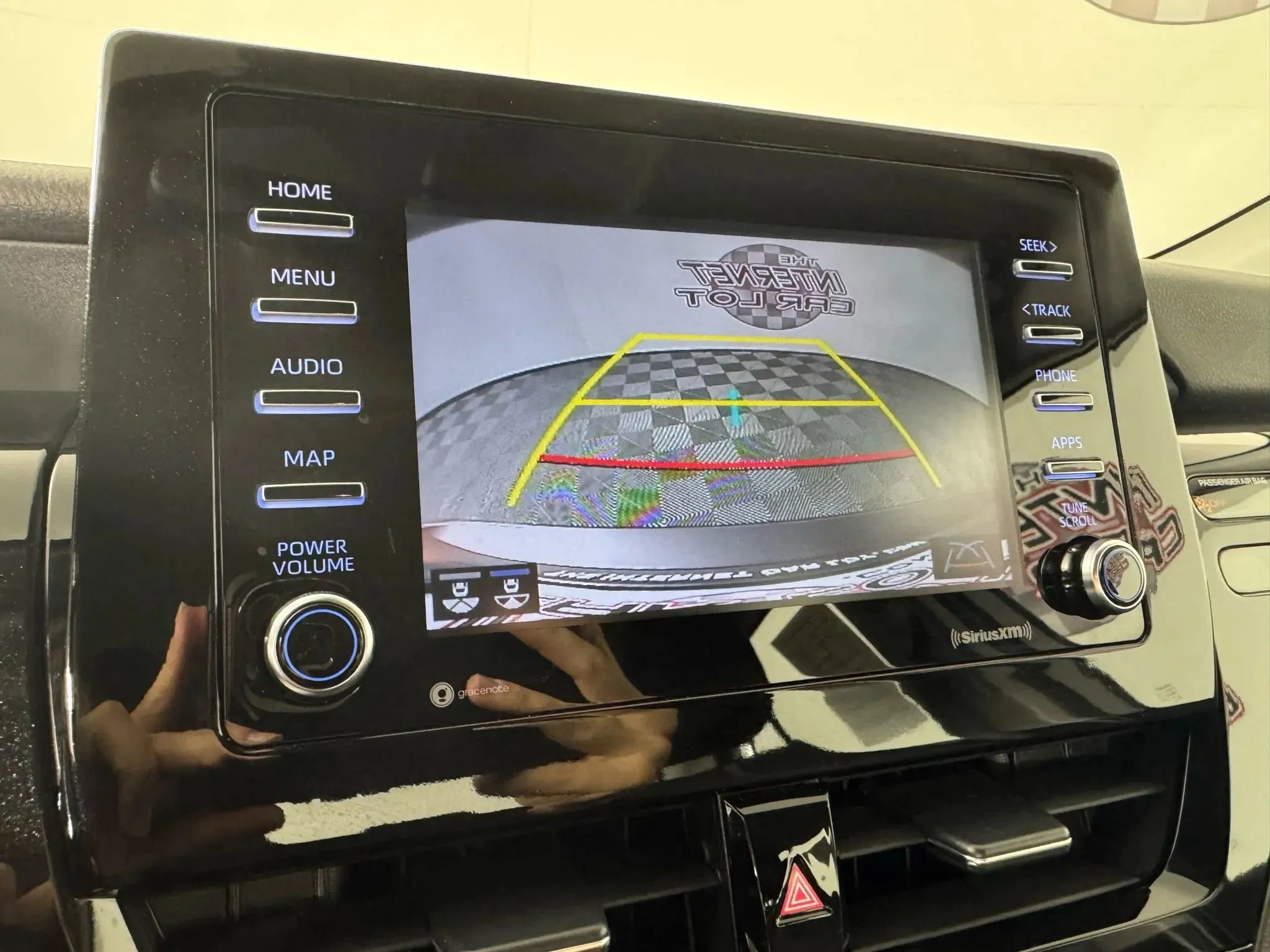 Used 2021 Toyota Camry LE image 18