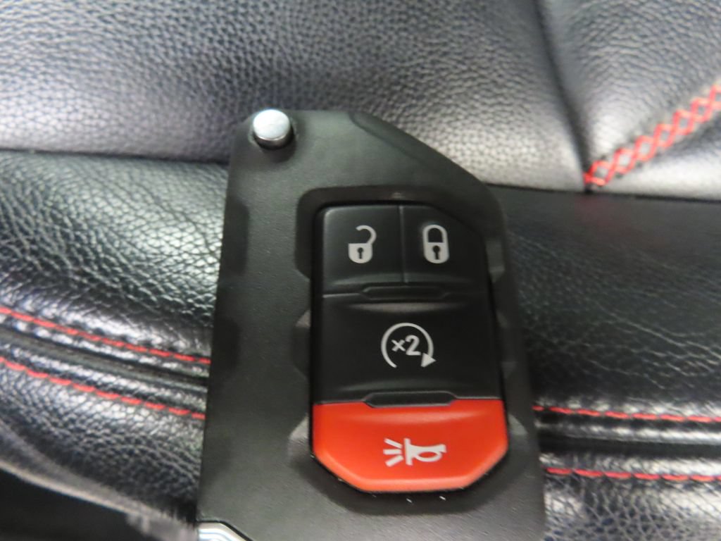 Used 2021 Jeep Gladiator Sport AWD/4WD image 48