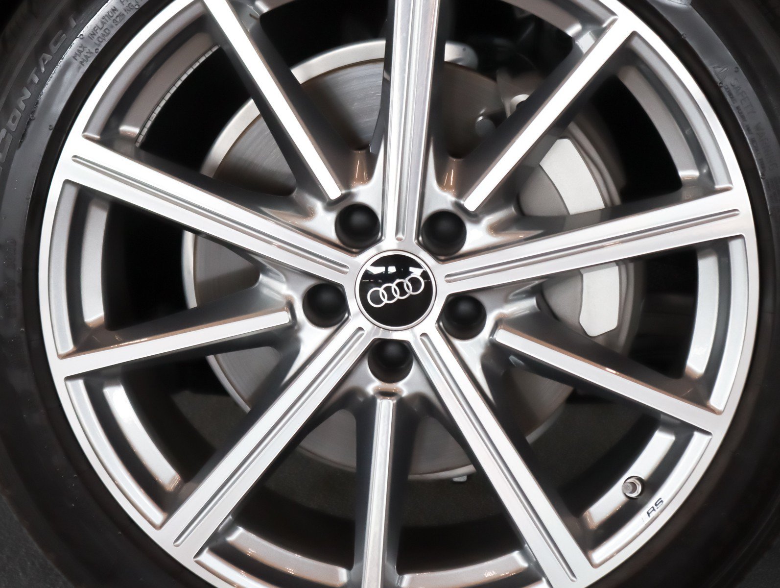 Certified 2025 Audi A6 Premium Plus w/ Premium Plus Package AWD/4WD image 18