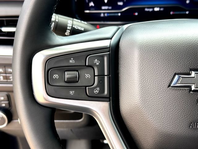 Used 2023 Chevrolet Tahoe Z71 w/ Luxury Package AWD/4WD image 14