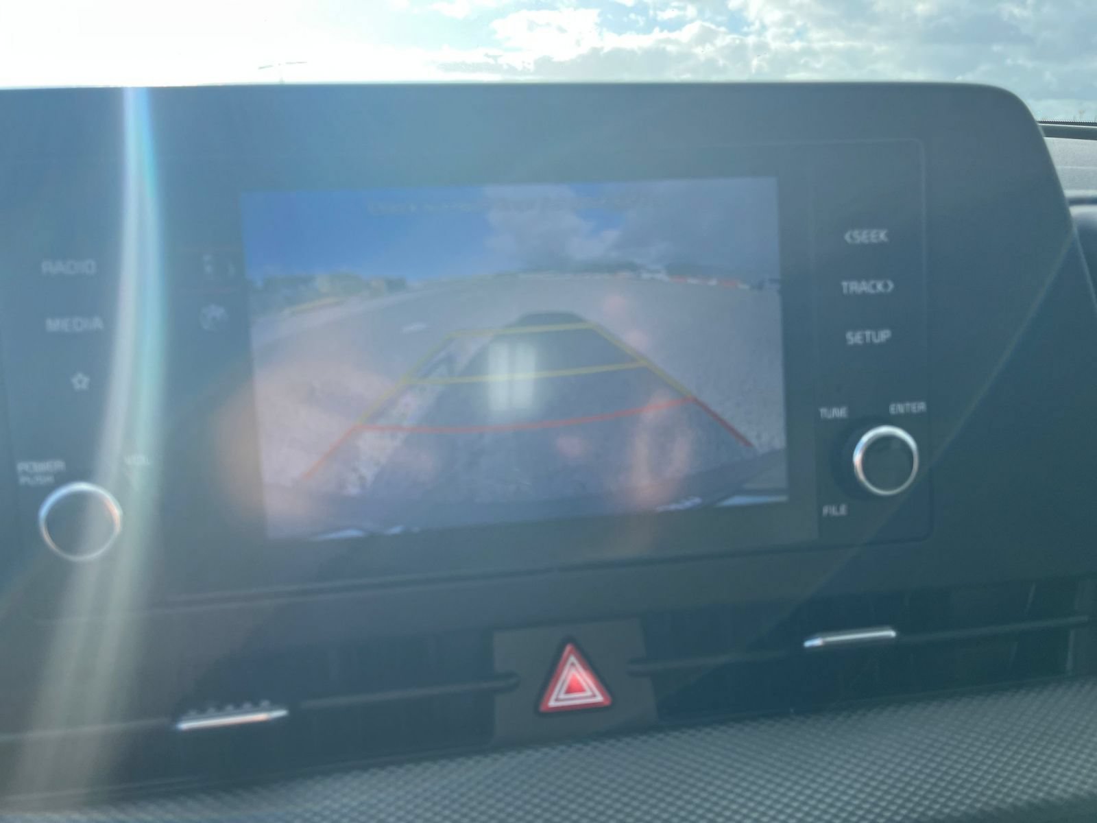 Used 2025 Kia Sportage LX FWD image 19