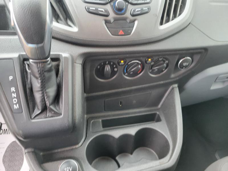 Used 2018 Ford Transit 150 XL RWD image 25