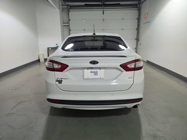 Used 2016 Ford Fusion SE FWD image 6
