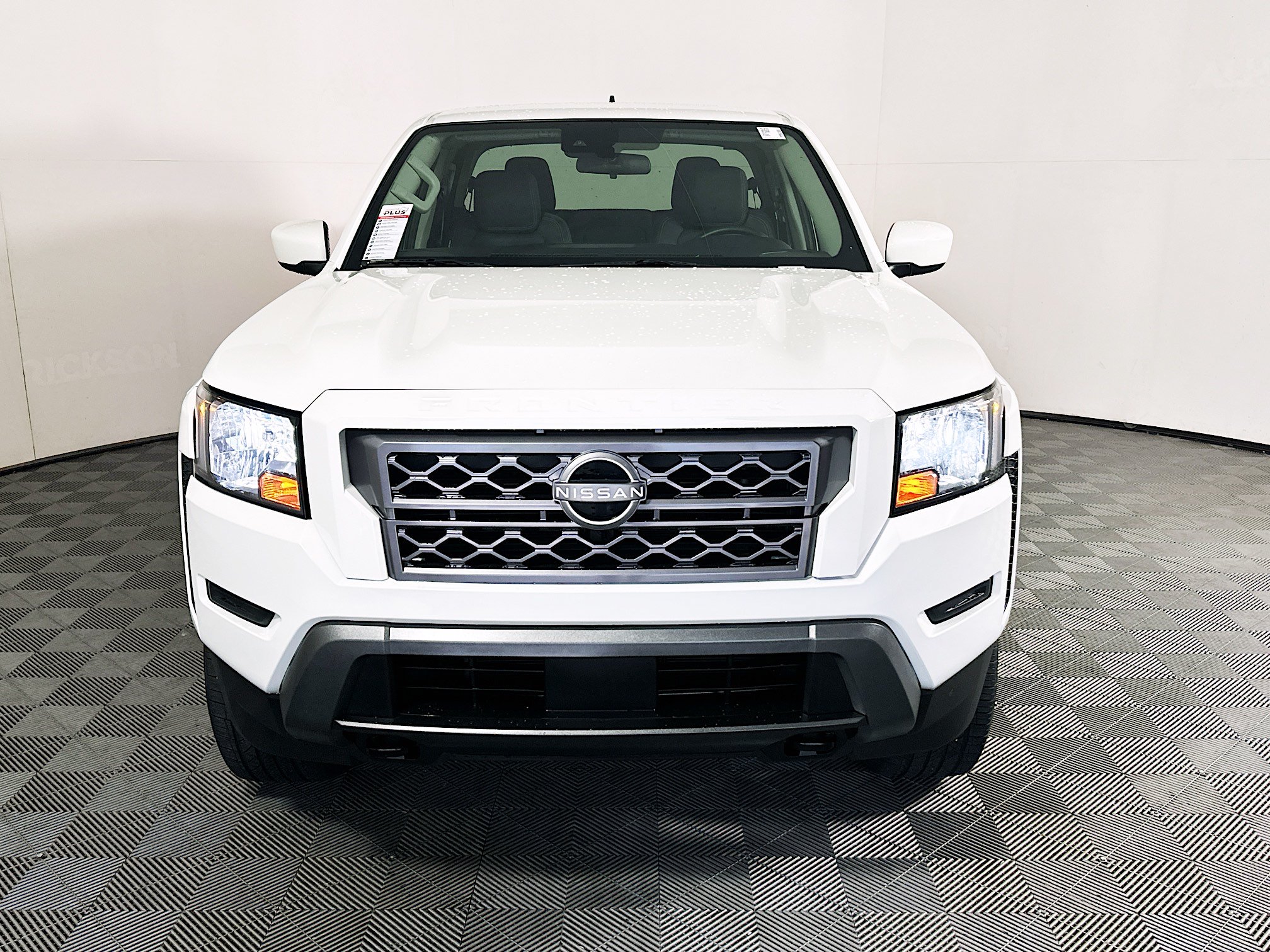 Used 2023 Nissan Frontier SV AWD/4WD image 8