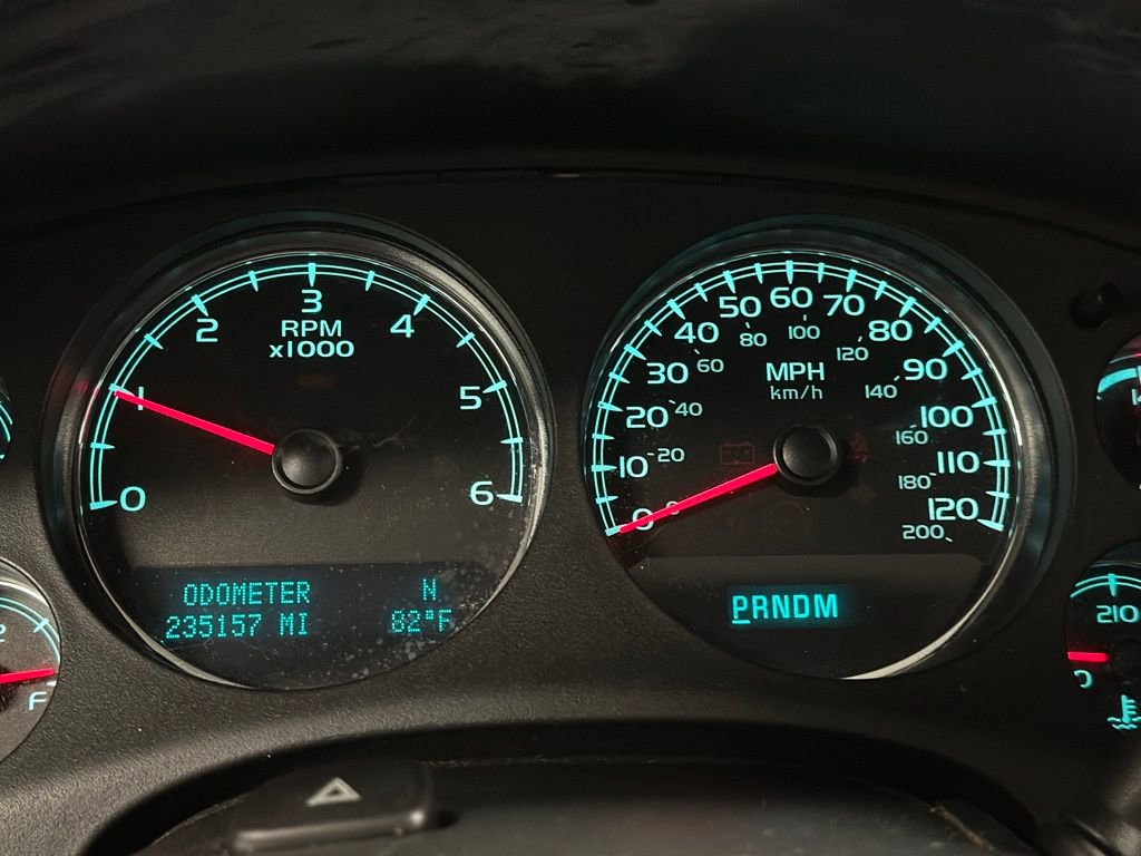 Used 2011 GMC Yukon XL Denali image 5