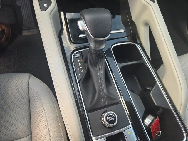 Used 2025 Kia Telluride EX image 11