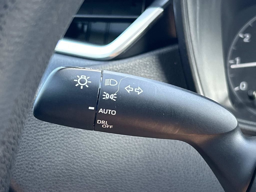 Used 2024 Toyota Corolla LE FWD image 29