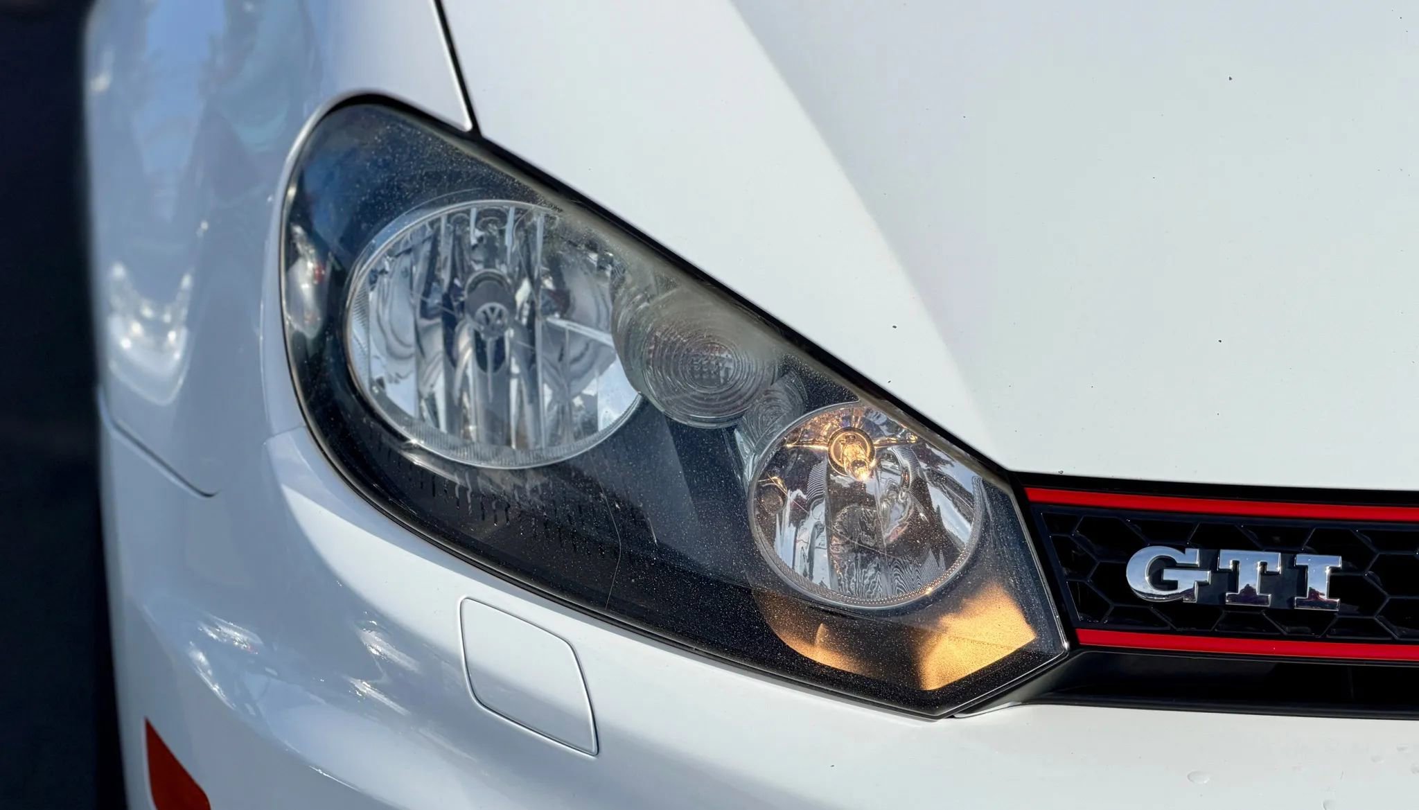 Used 2011 Volkswagen Golf 4-Door image 23