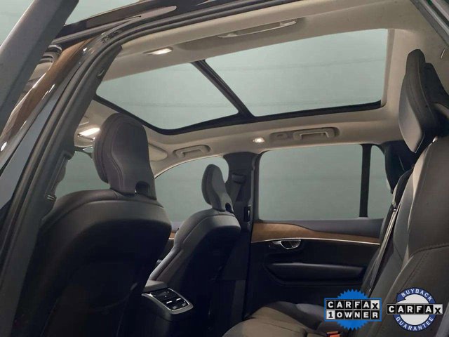 Used 2025 Volvo XC90 B6 Plus image 30
