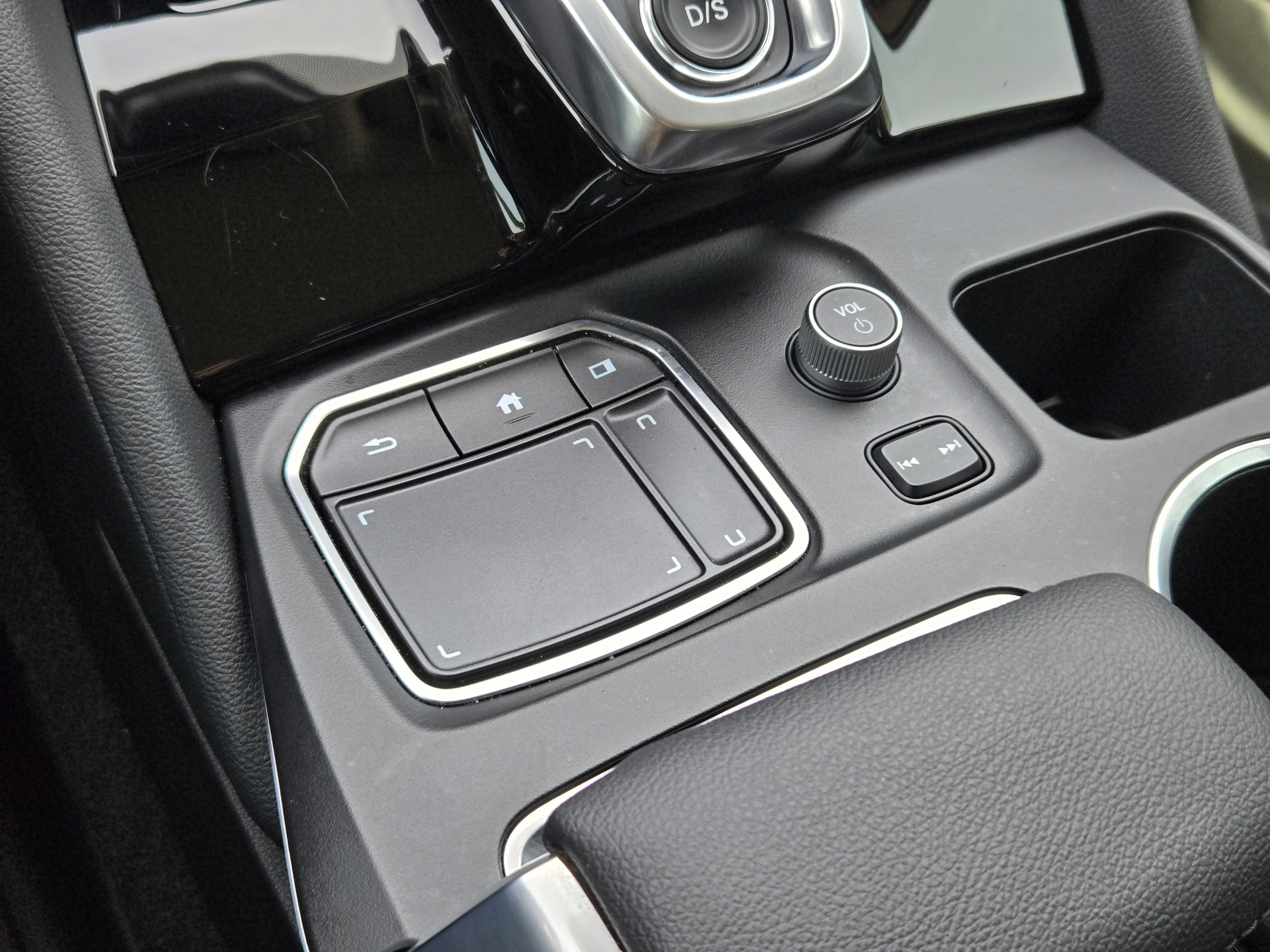 Used 2024 Acura MDX SH-AWD image 18