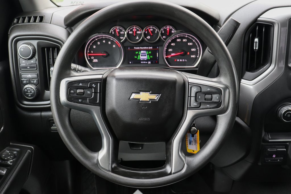 Used 2022 Chevrolet Silverado 2500 Custom w/ Custom Value Package image 20