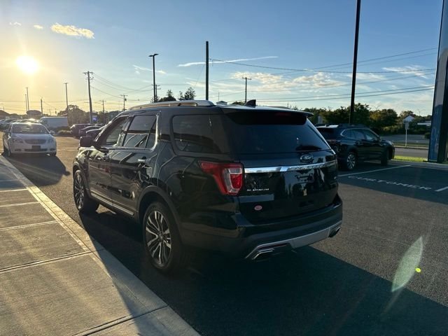 Used 2016 Ford Explorer Platinum AWD/4WD image 5
