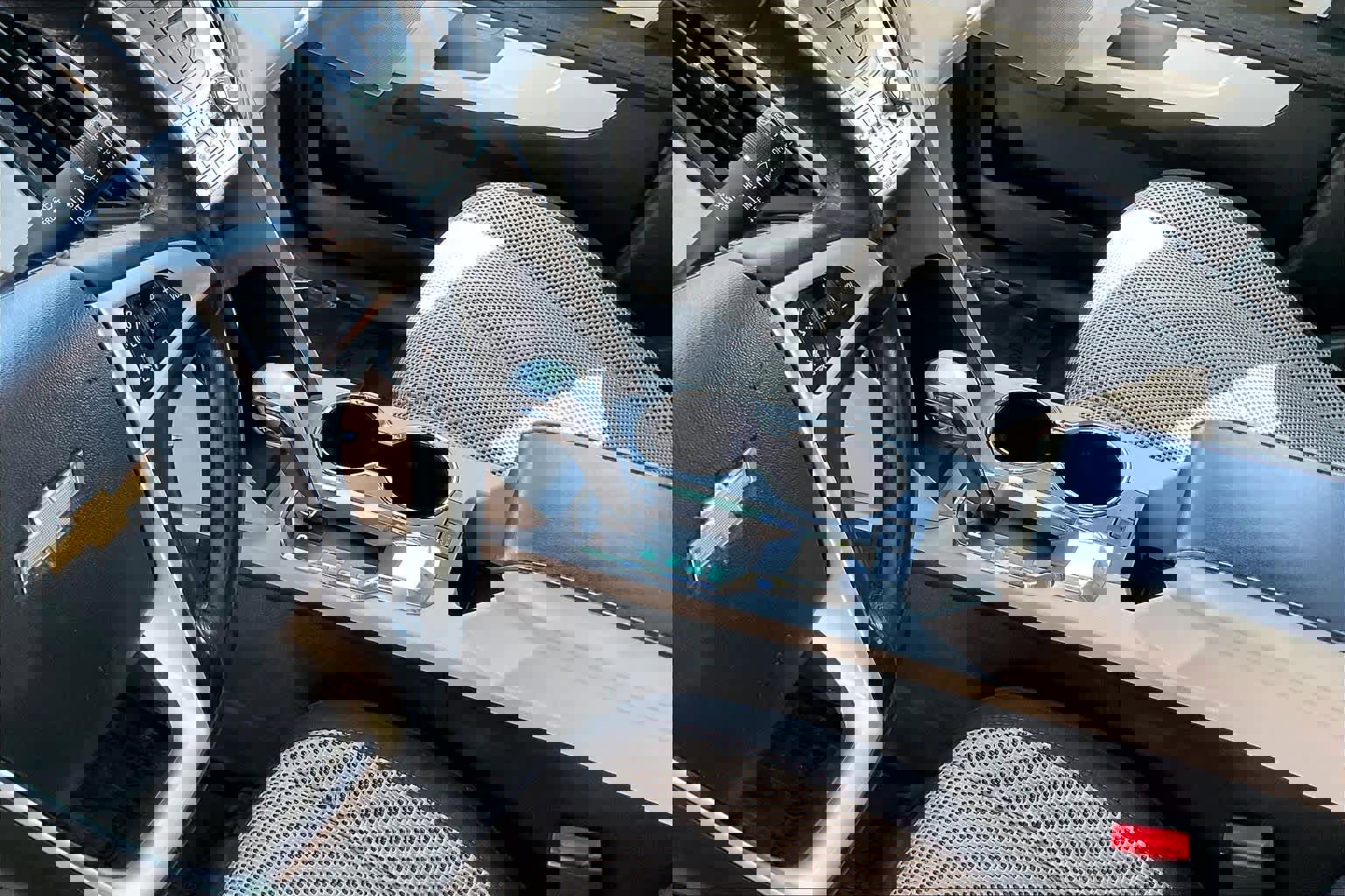 Used 2012 Chevrolet Equinox LT w/ Driver Convenience Package image 17