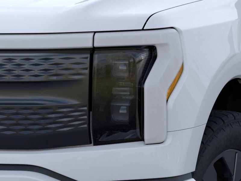 Used 2025 Ford F150 Lightning Flash AWD/4WD image 18
