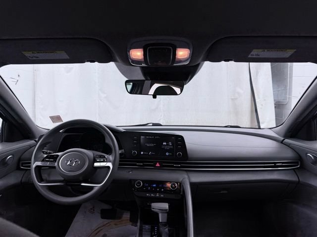 Used 2023 Hyundai Elantra SEL FWD image 27