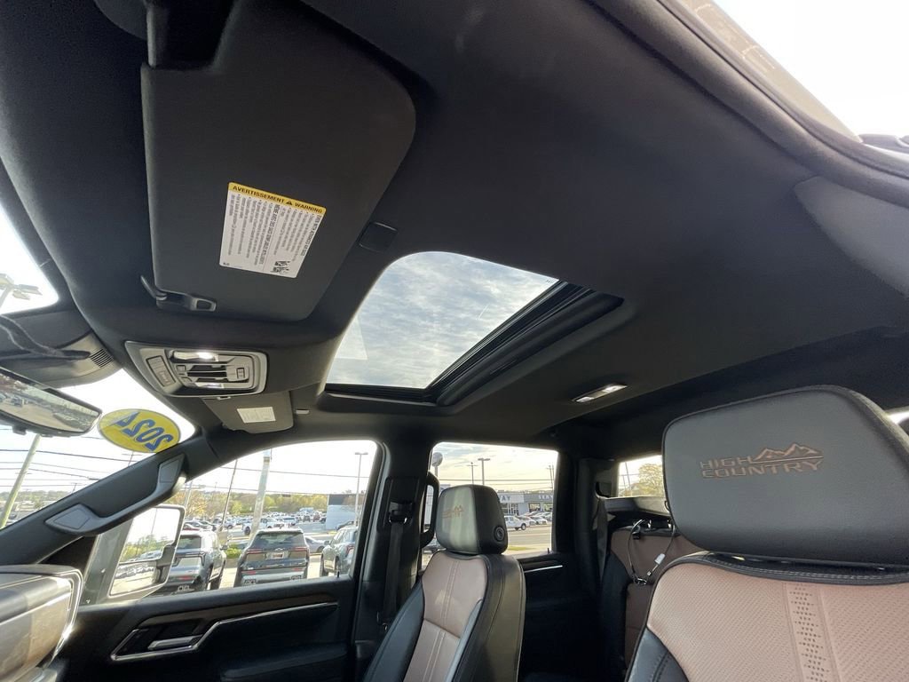 Certified 2024 Chevrolet Silverado 3500 High Country w/ High Country Premium Package image 18