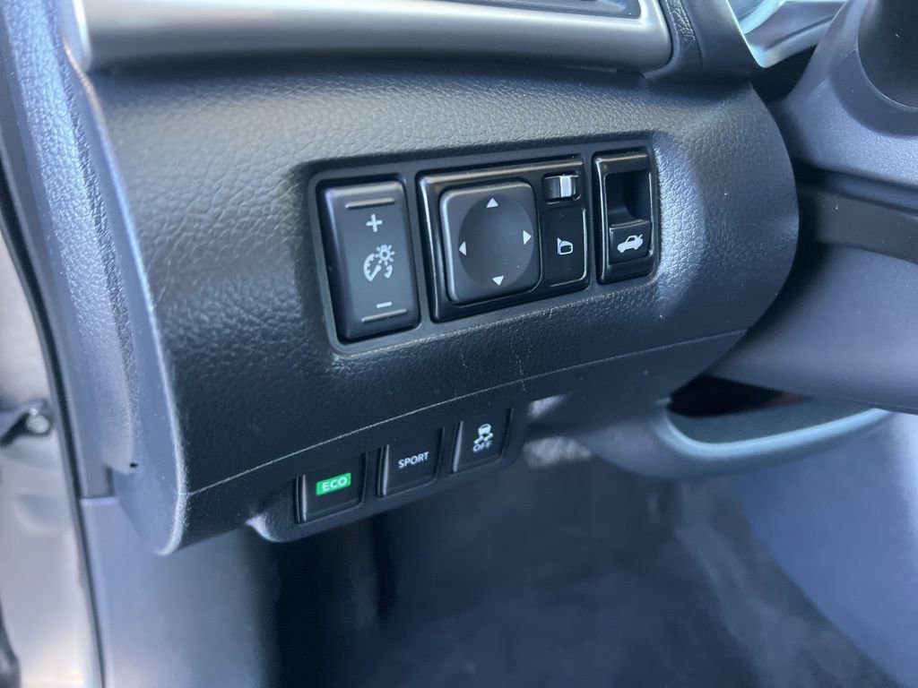 Used 2017 Nissan Sentra SV w/ Protection Package image 44