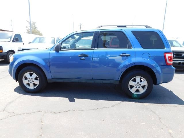 Used 2010 Ford Escape XLT image 4