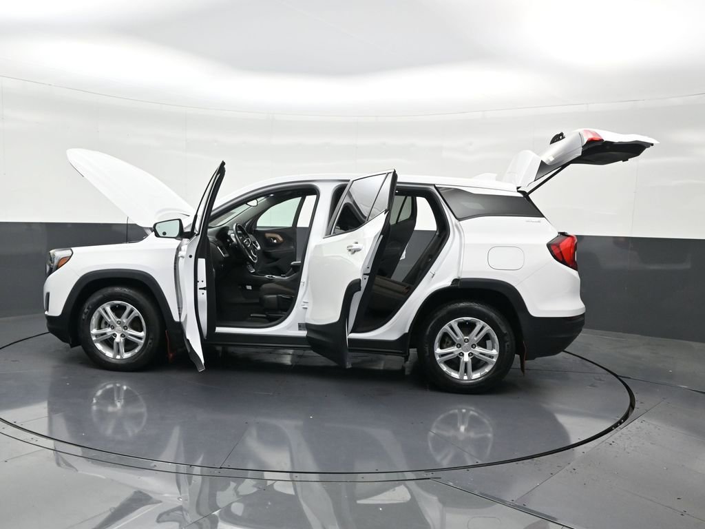 Used 2021 GMC Terrain SLE image 33