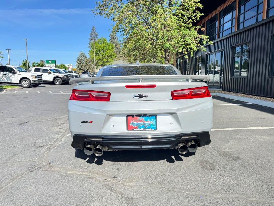 Used 2017 Chevrolet Camaro ZL1 RWD image 4