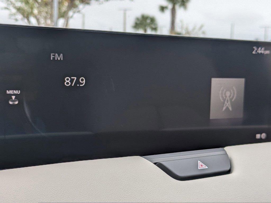 New 2025 MAZDA CX-90 Plug-In Hybrid w/ Premium Plus image 19