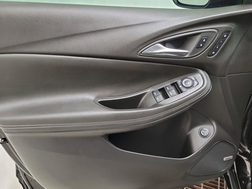 Certified 2025 Buick Encore GX Avenir w/ Avenir Technology Package image 15