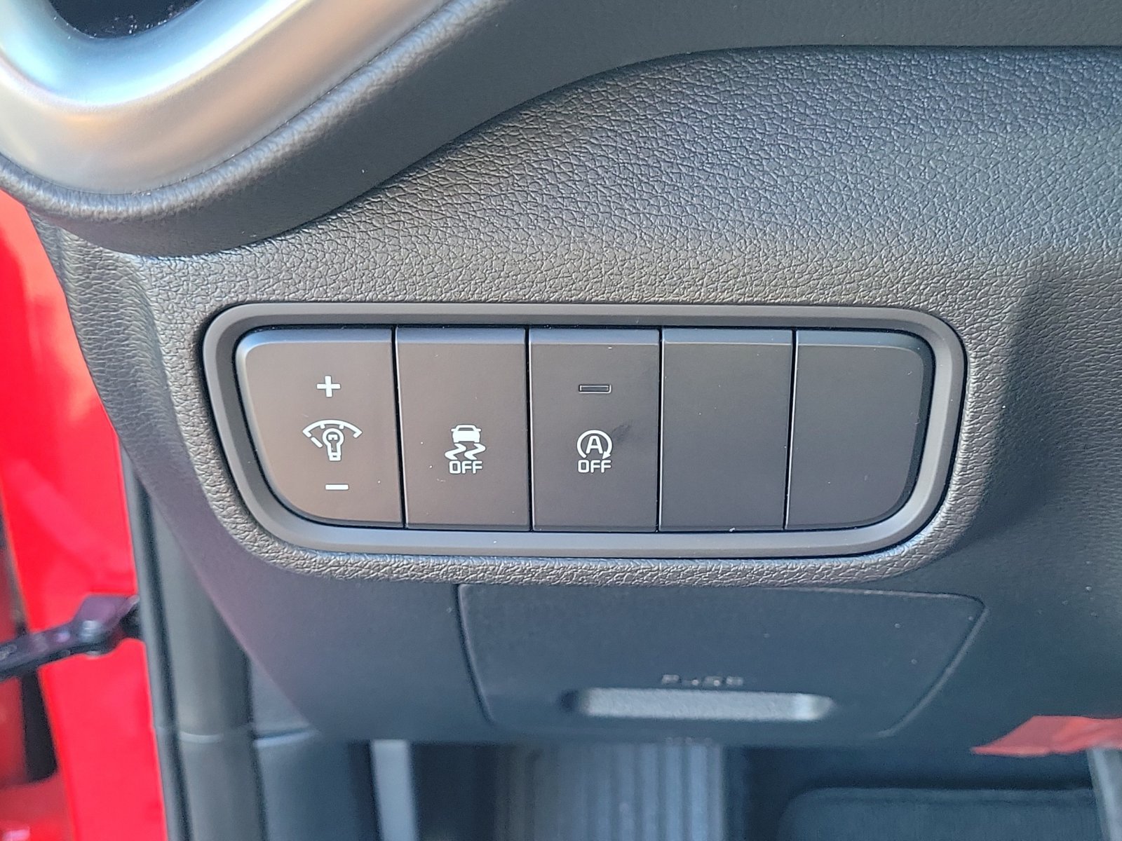 Used 2025 Kia Soul LX FWD image 25