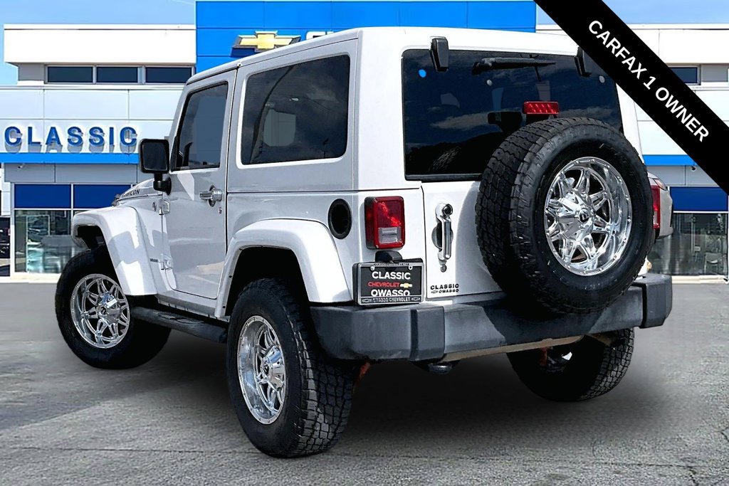Used 2014 Jeep Wrangler Rubicon w/ Power Convenience Group AWD/4WD image 3