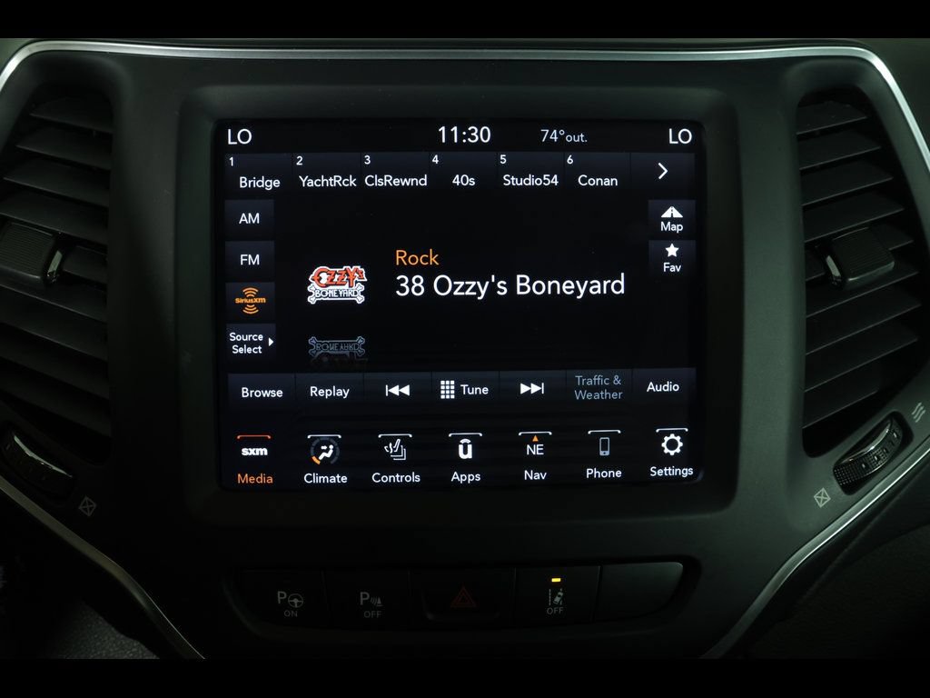Used 2023 Jeep Cherokee Altitude Lux w/ Lux Elite Package AWD/4WD image 29