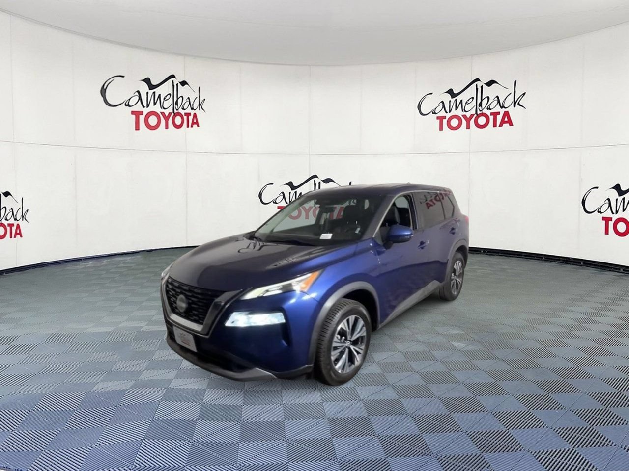 Used 2022 Nissan Rogue SV AWD/4WD image 6