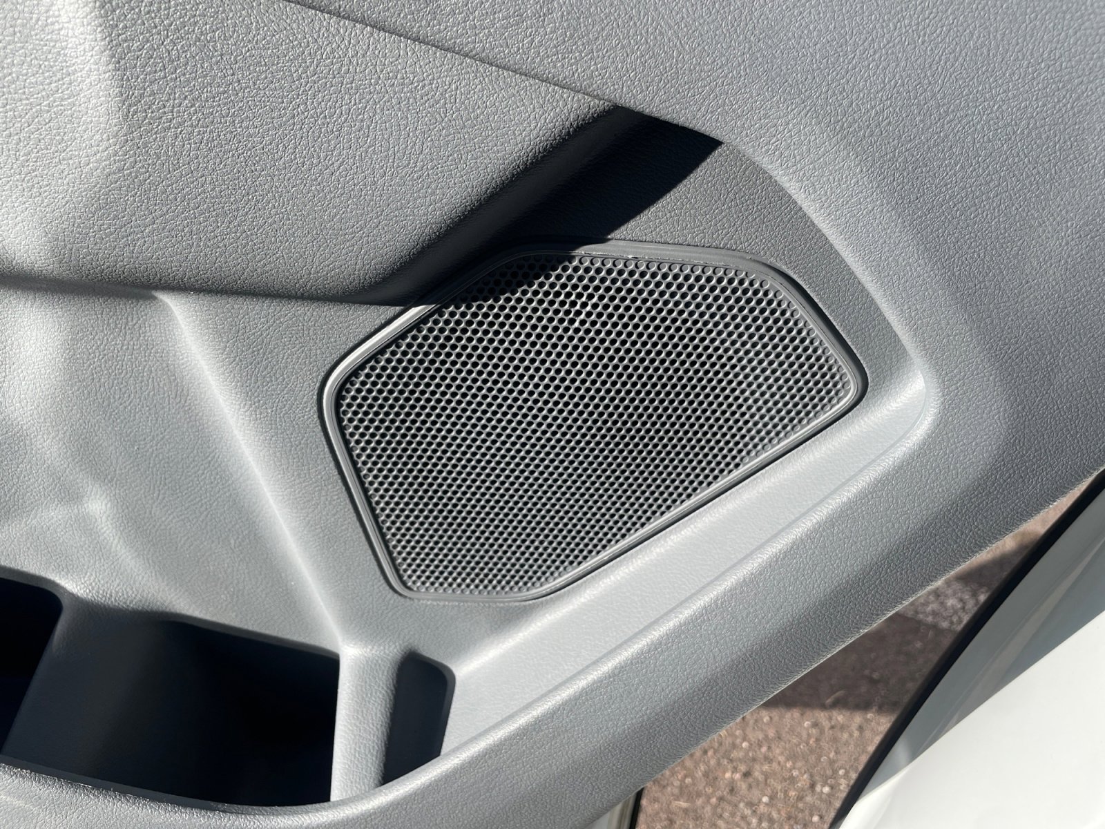 Certified 2019 Ford Transit 350 XLT image 26