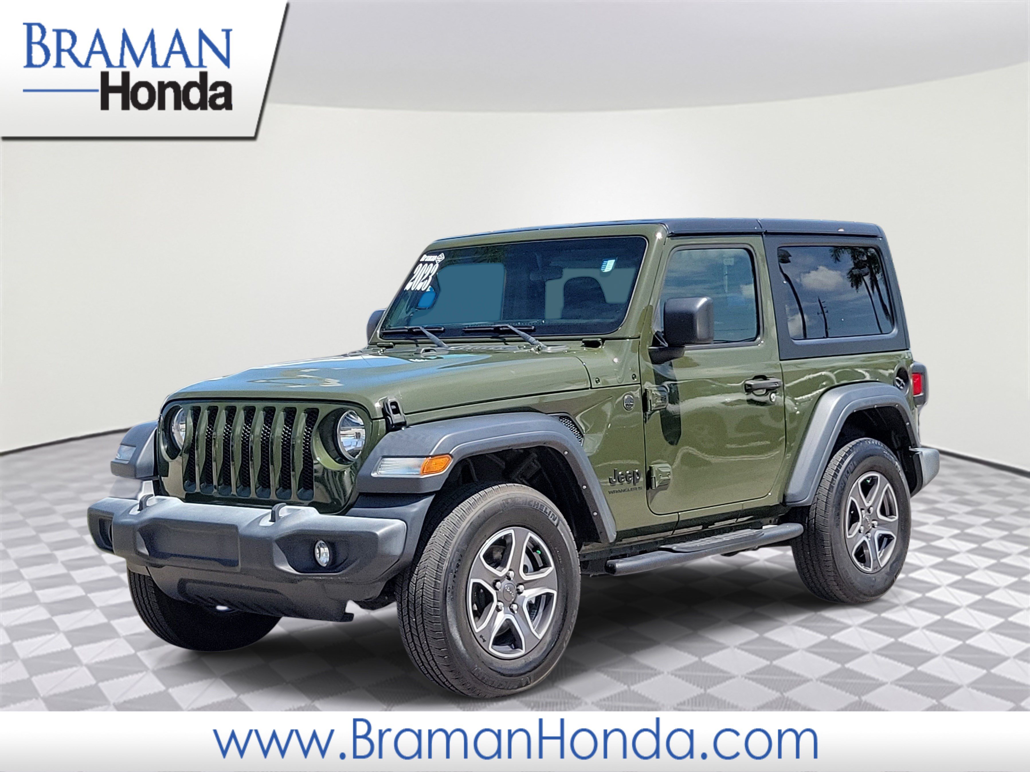 Used 2023 Jeep Wrangler Sport AWD/4WD image 1