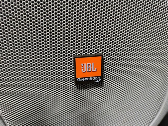 Used 2019 Toyota Highlander Limited image 17