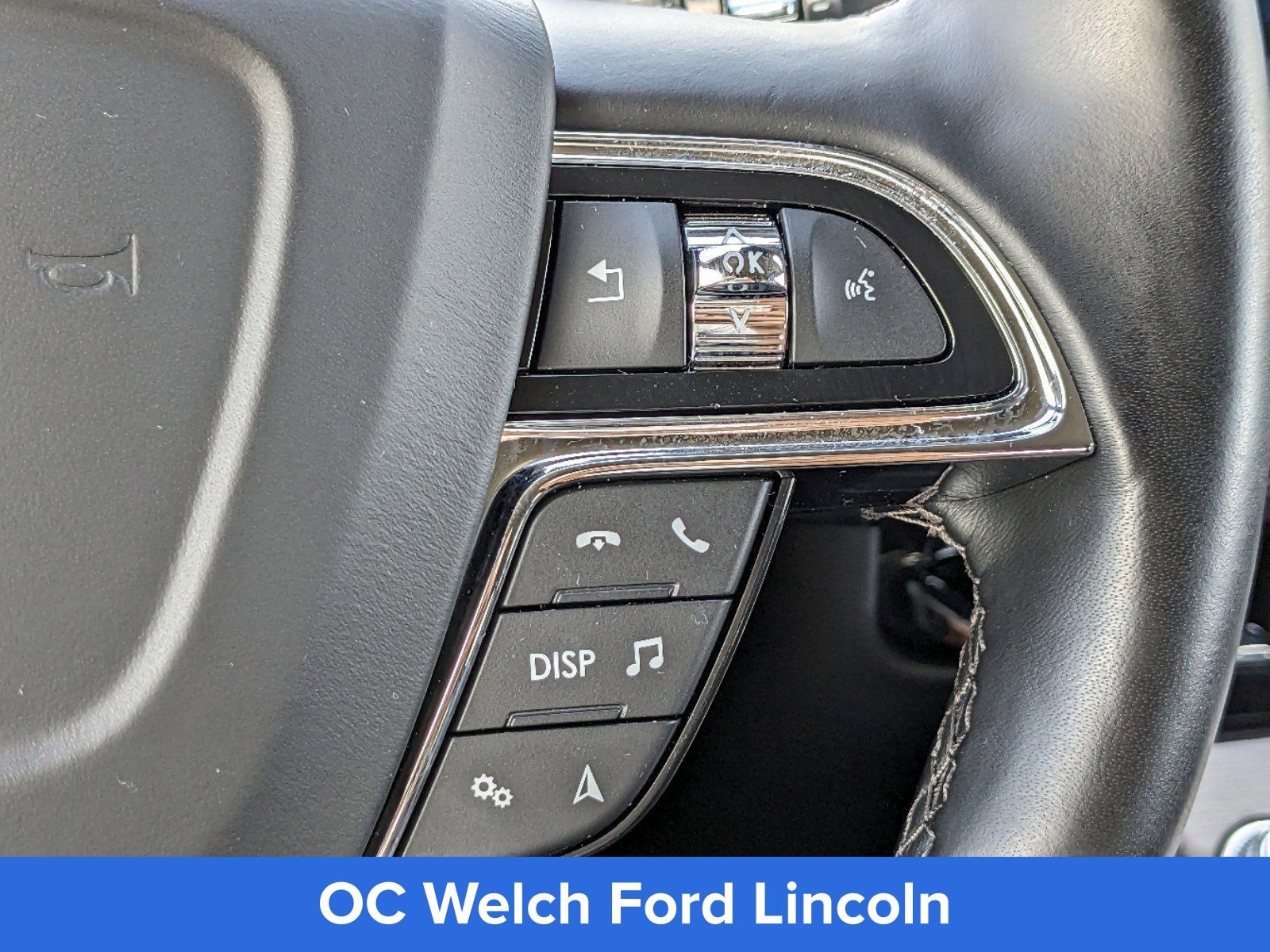 Certified 2023 Lincoln Nautilus Reserve w/ Monochromatic Package image 30