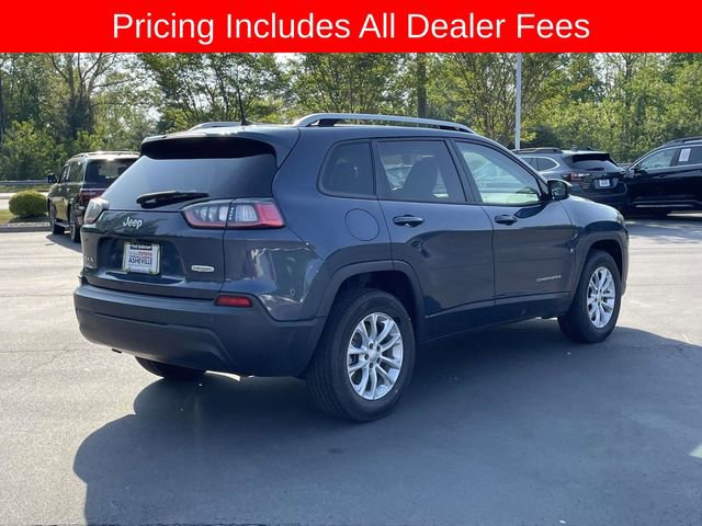 Used 2020 Jeep Cherokee Latitude w/ Cold Weather Group AWD/4WD image 5