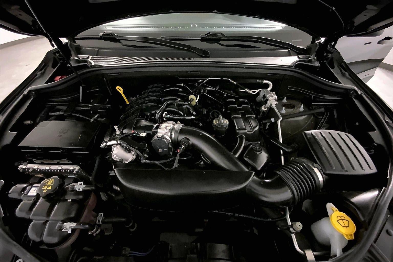Used 2025 Dodge Durango GT AWD/4WD image 10