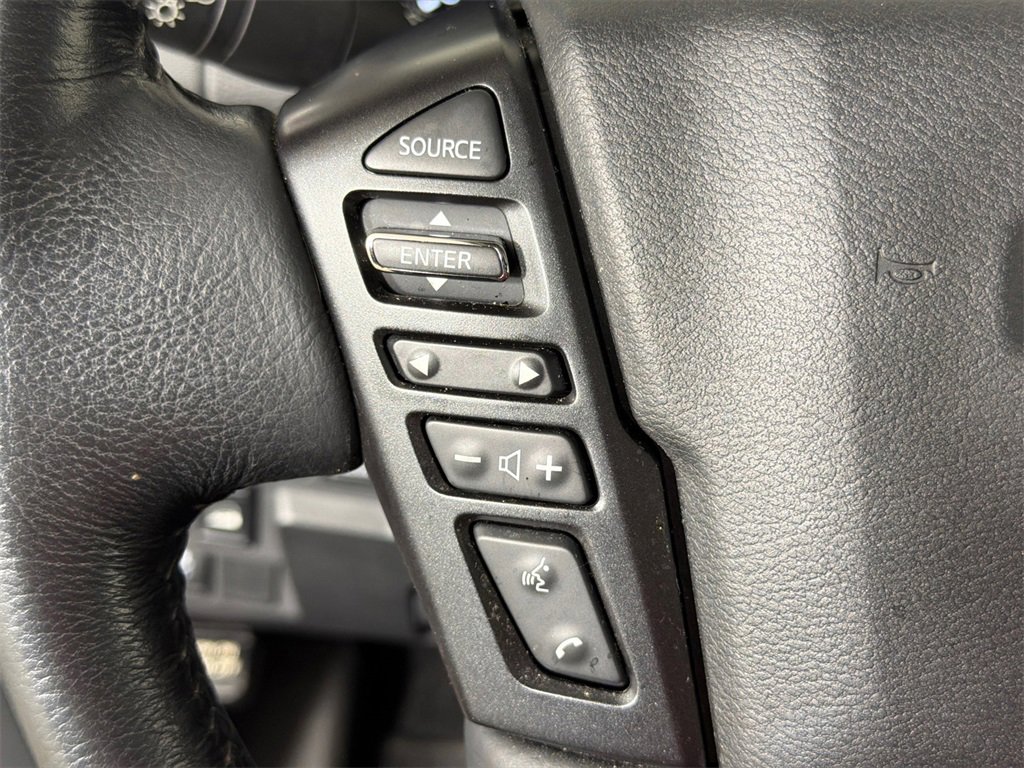 Used 2022 Nissan Frontier SV w/ SV Premium Package image 25