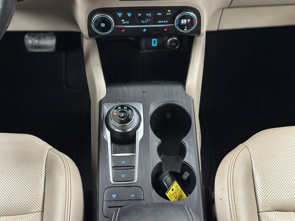 Used 2020 Ford Escape SEL FWD image 19